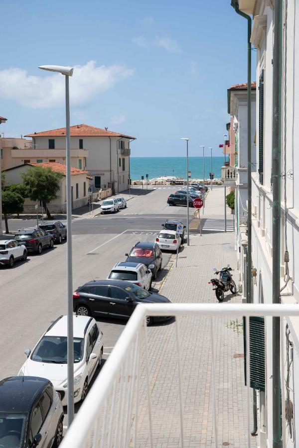 Villetta Stile Liberty A Marina Di Pisa Eksteriør bilde